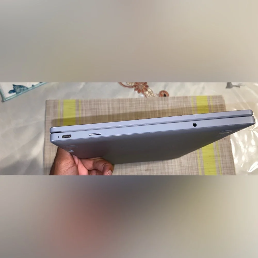 Samsung Silver Chromebook